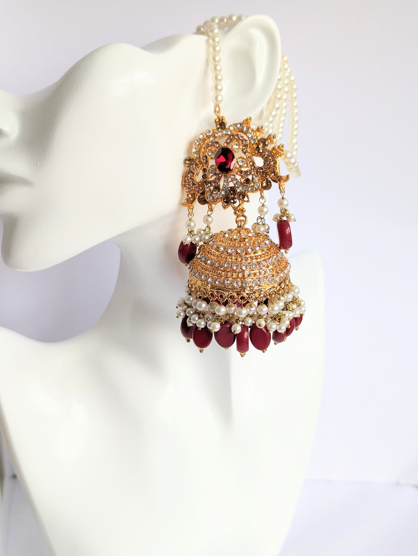 Luxurious Red Choker Bridal Set With Beads