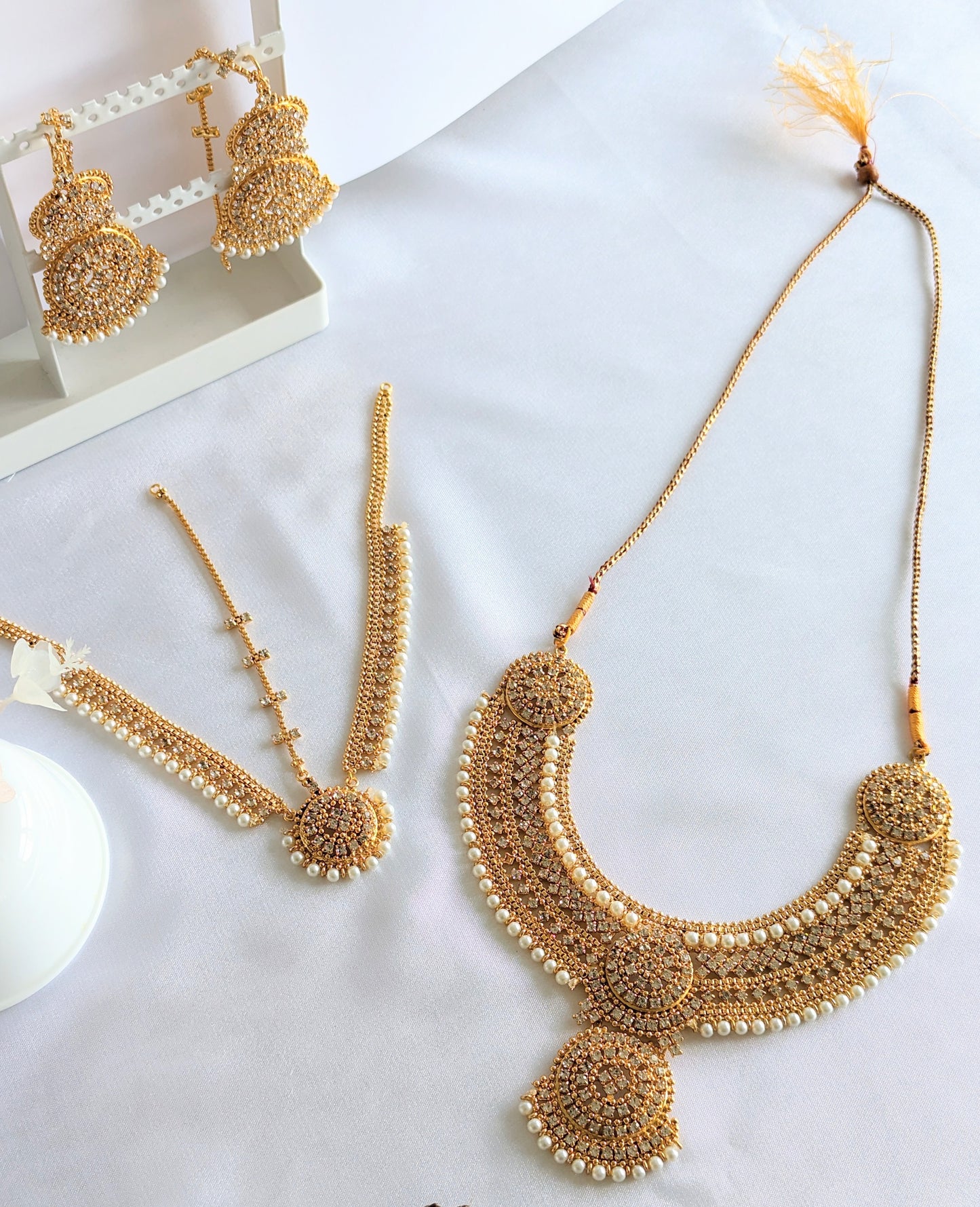 Lavish Gold Set