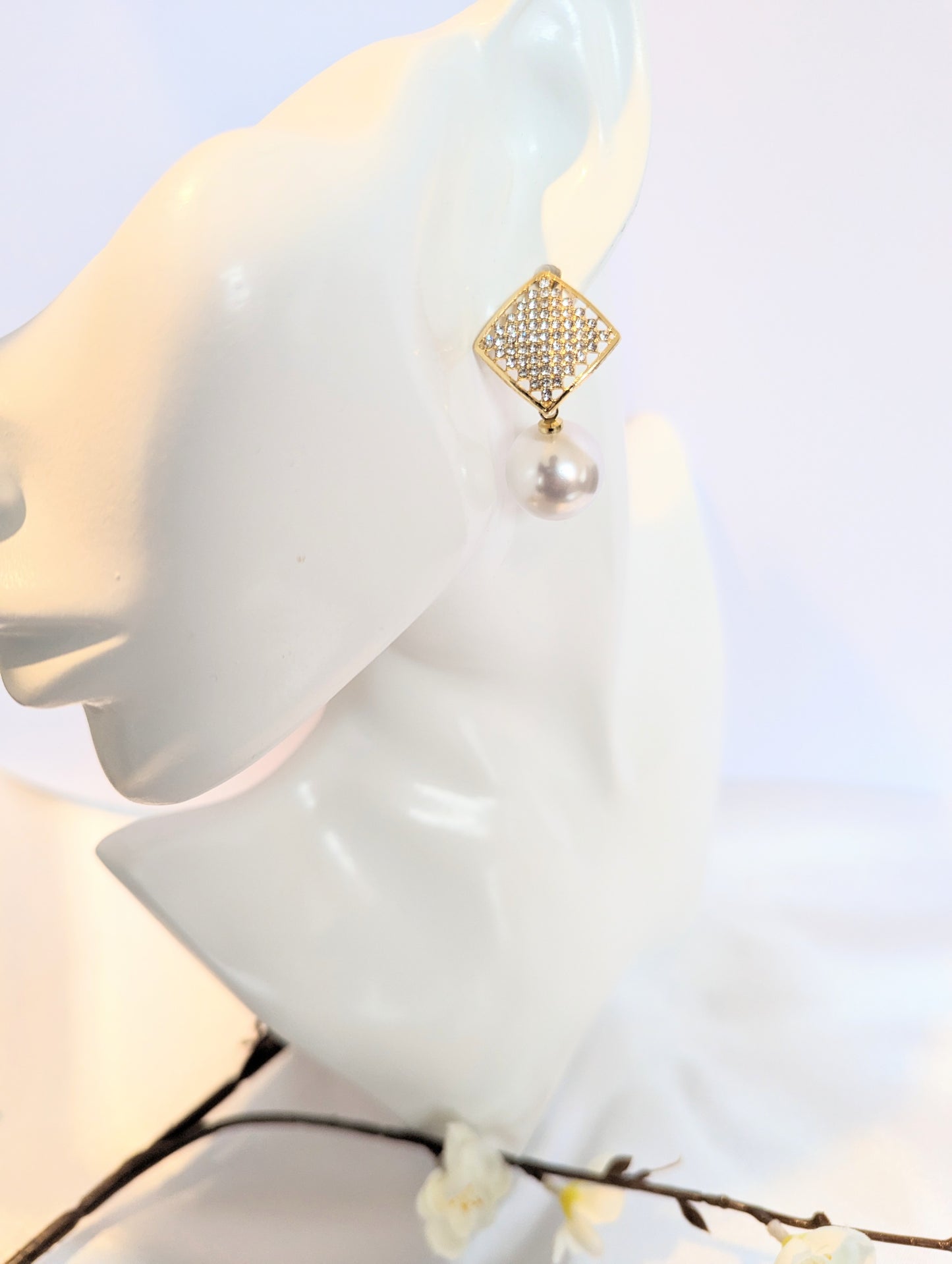 White Pearl Squared Earrings