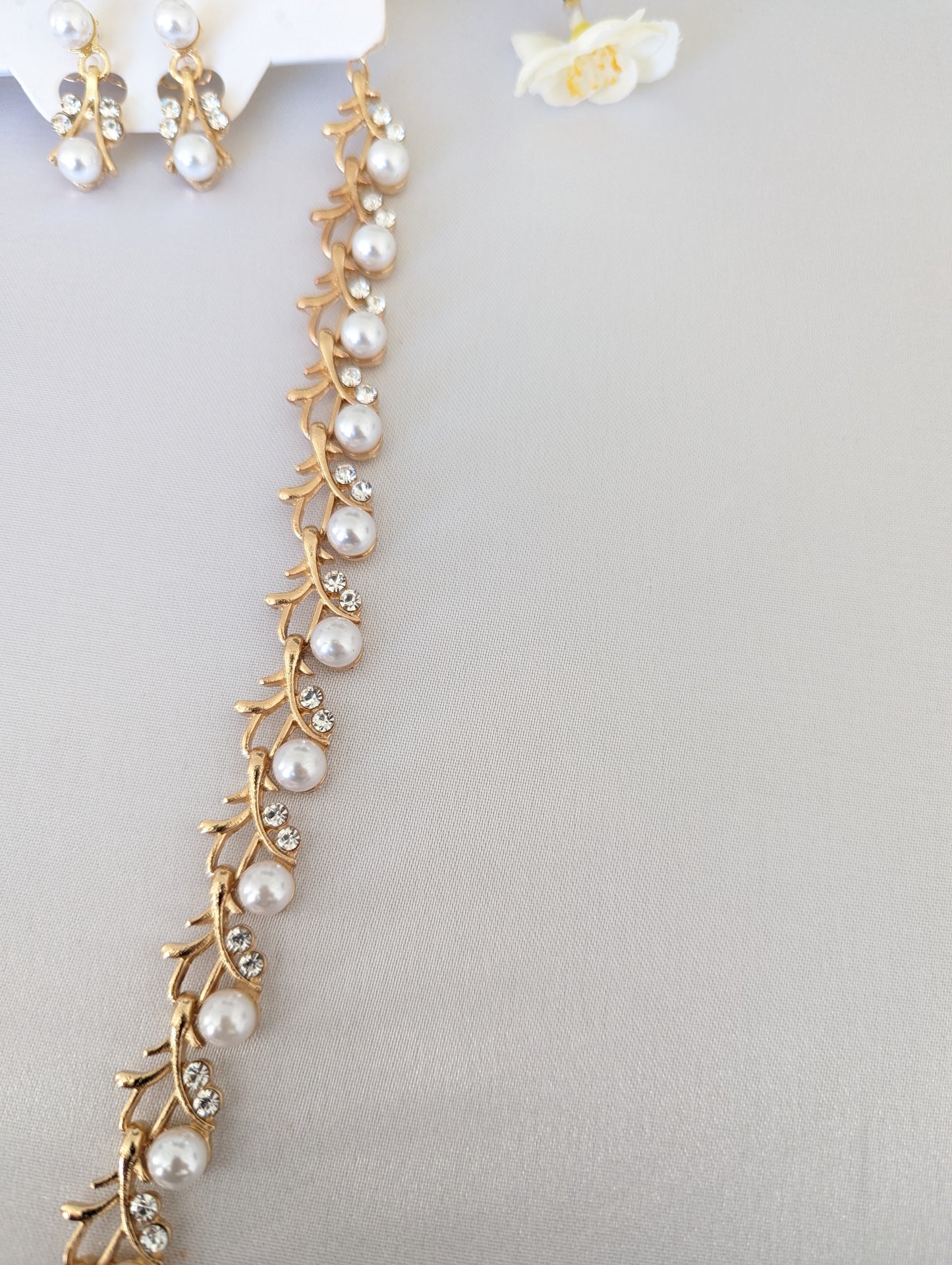 Pearl Necklace Set