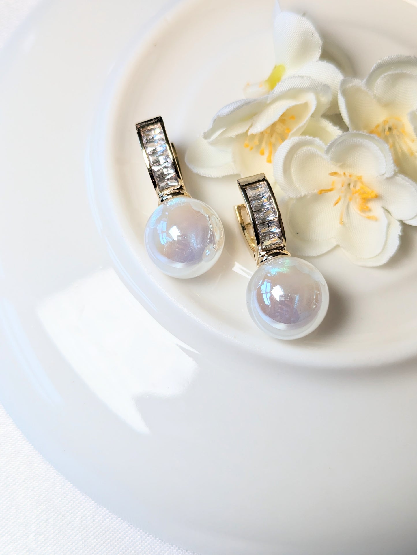 Zirconia Pearl Dangle Earrings