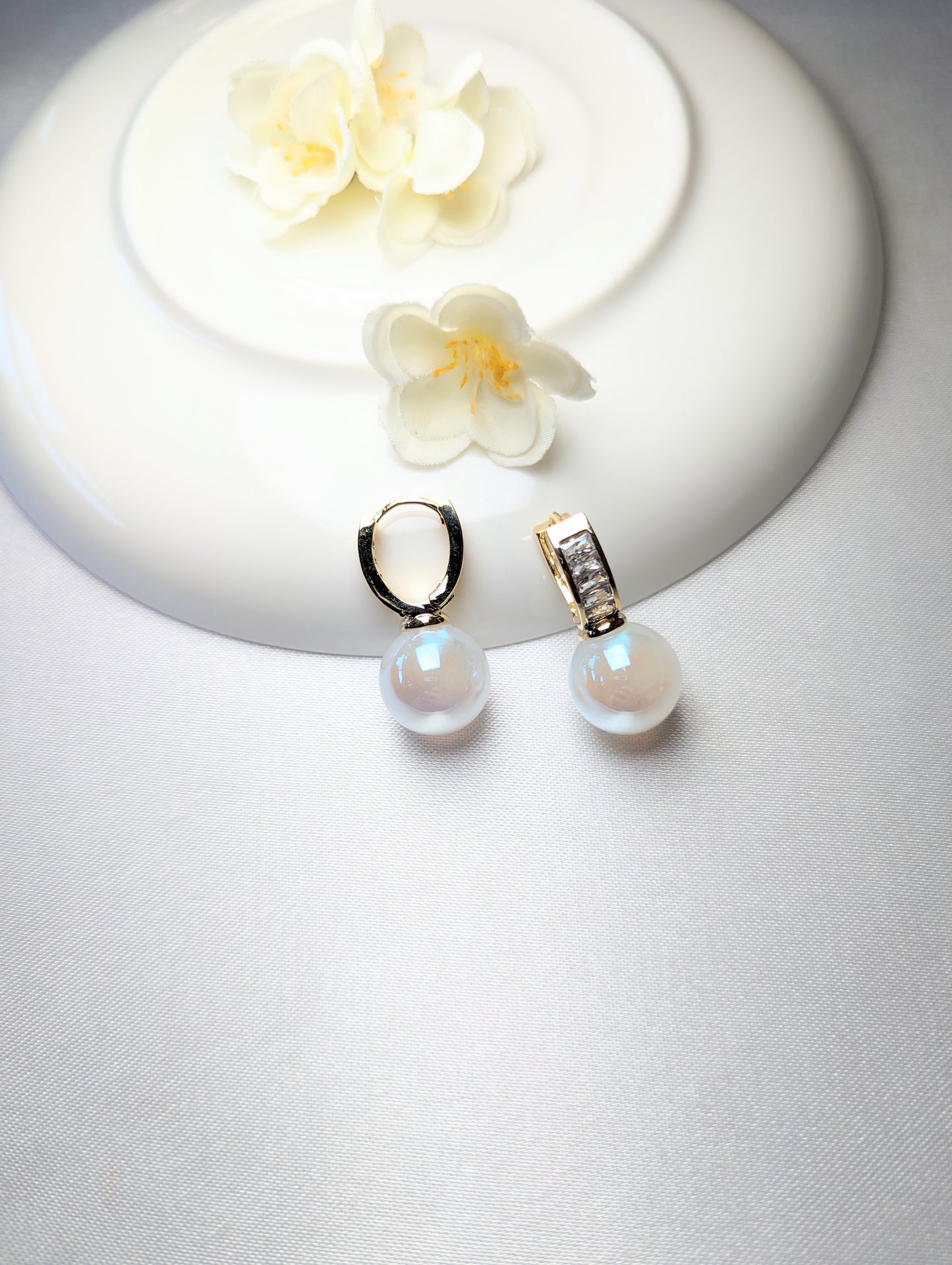 Zirconia Pearl Dangle Earrings