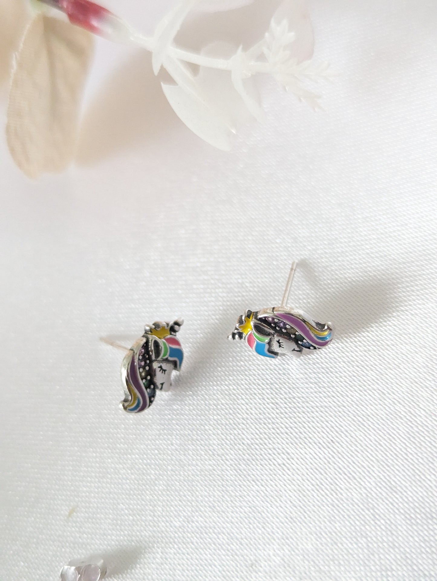 Unicorn 🦄 Studs