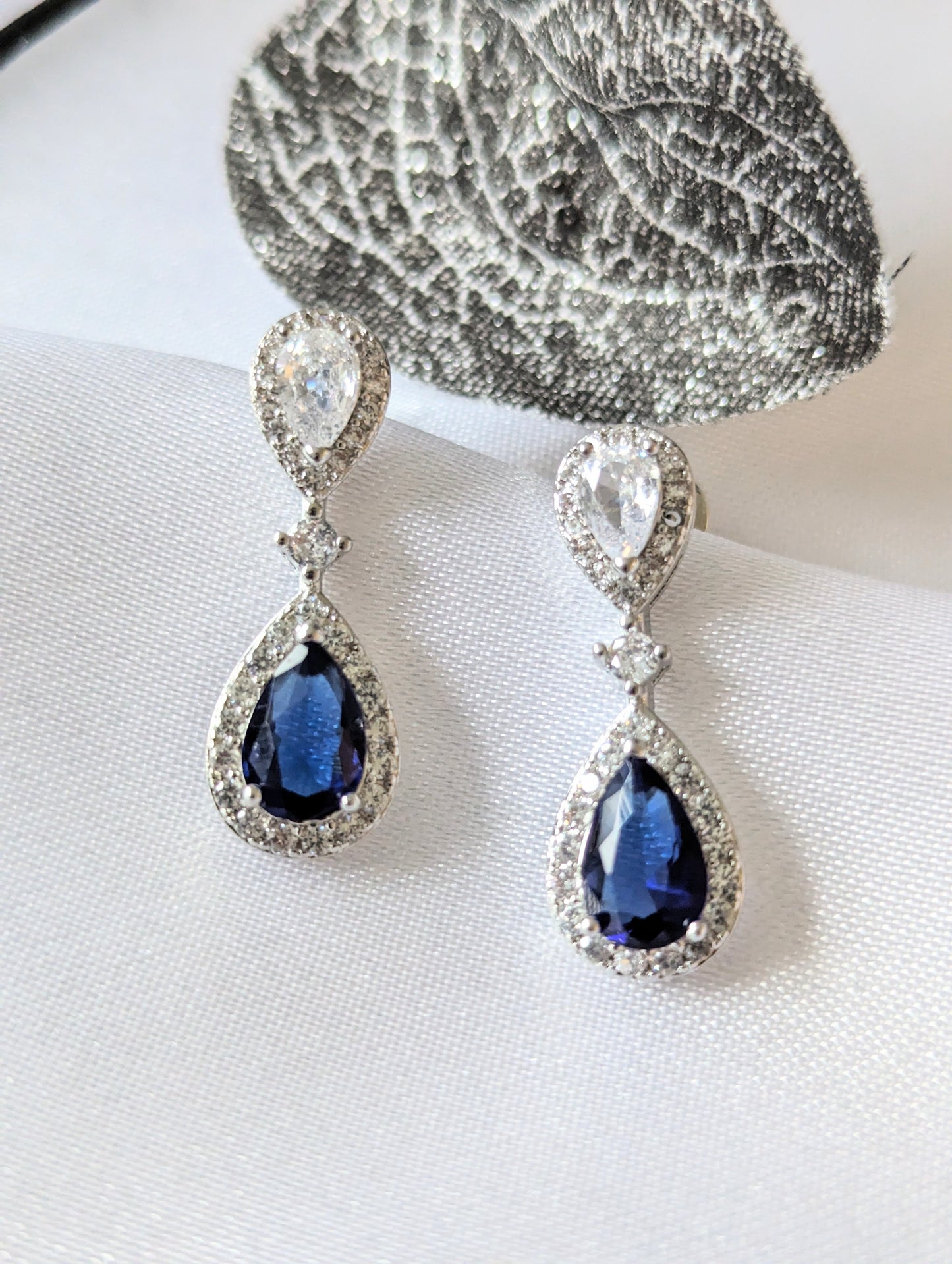 Luxury Blue & White Pearl Drop Zirconia Earrings