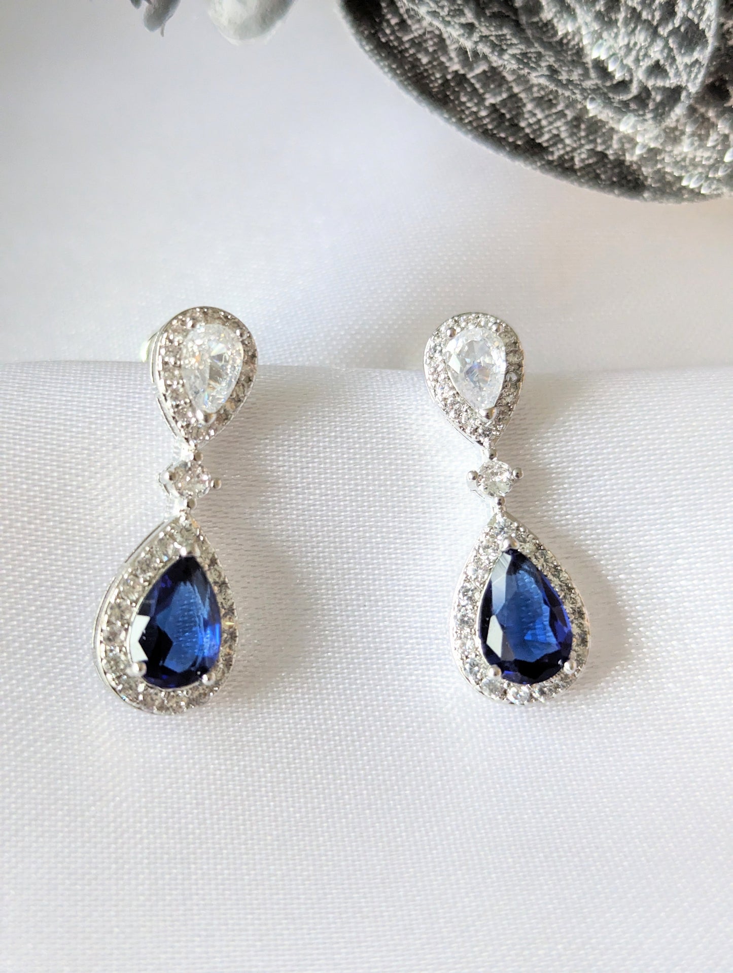 Luxury Blue & White Pearl Drop Zirconia Earrings