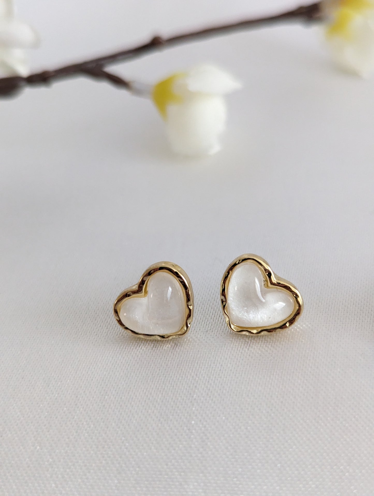 Heart Stud Black & White Earrings