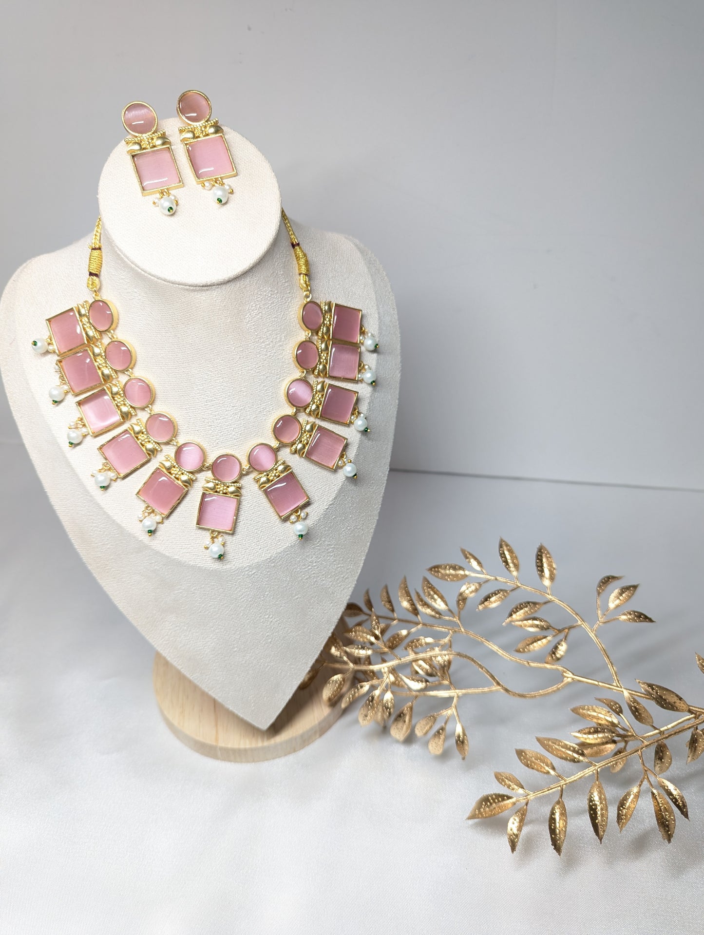 Pink Stone Necklace Set