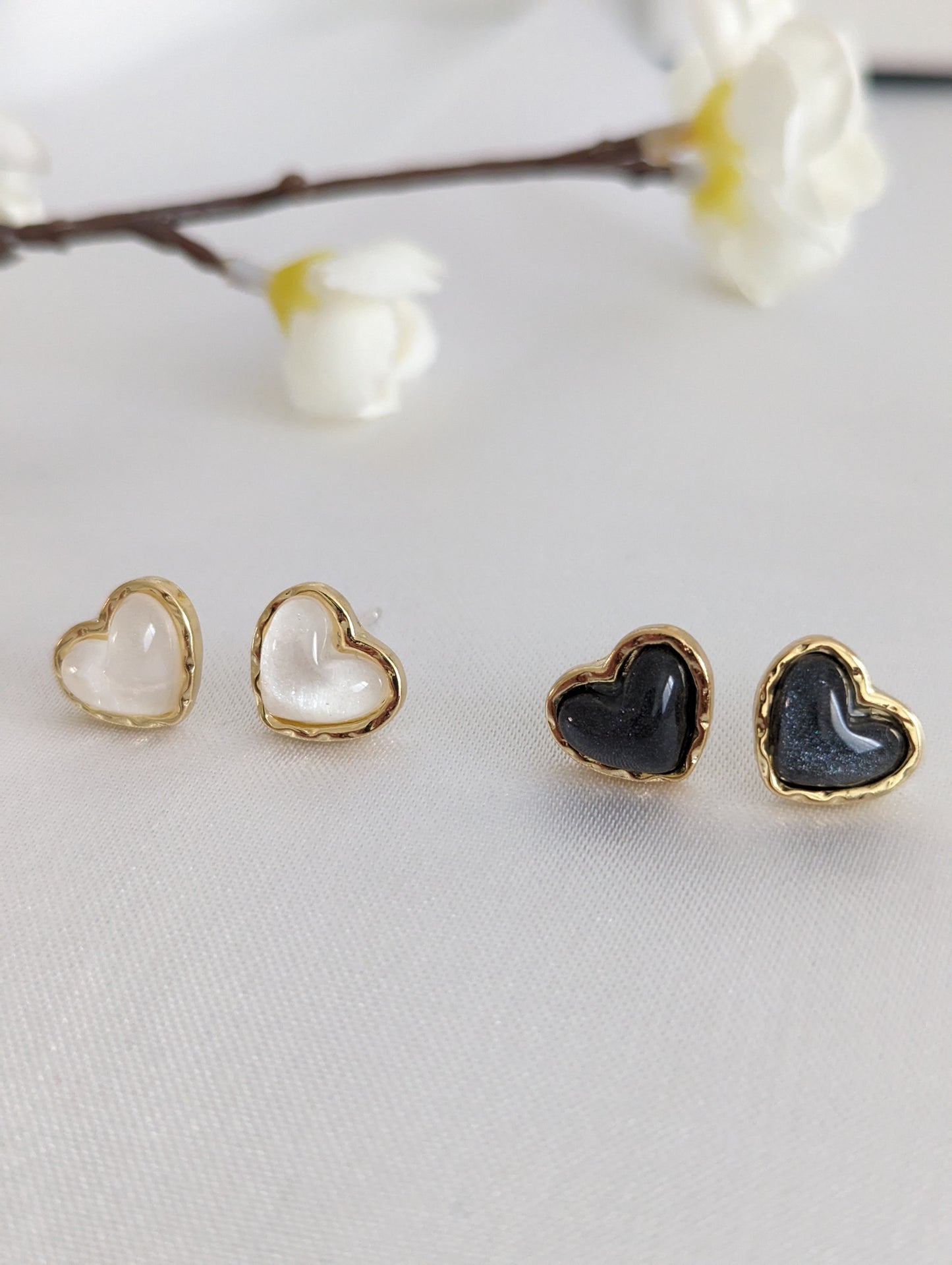 Heart Stud Black & White Earrings