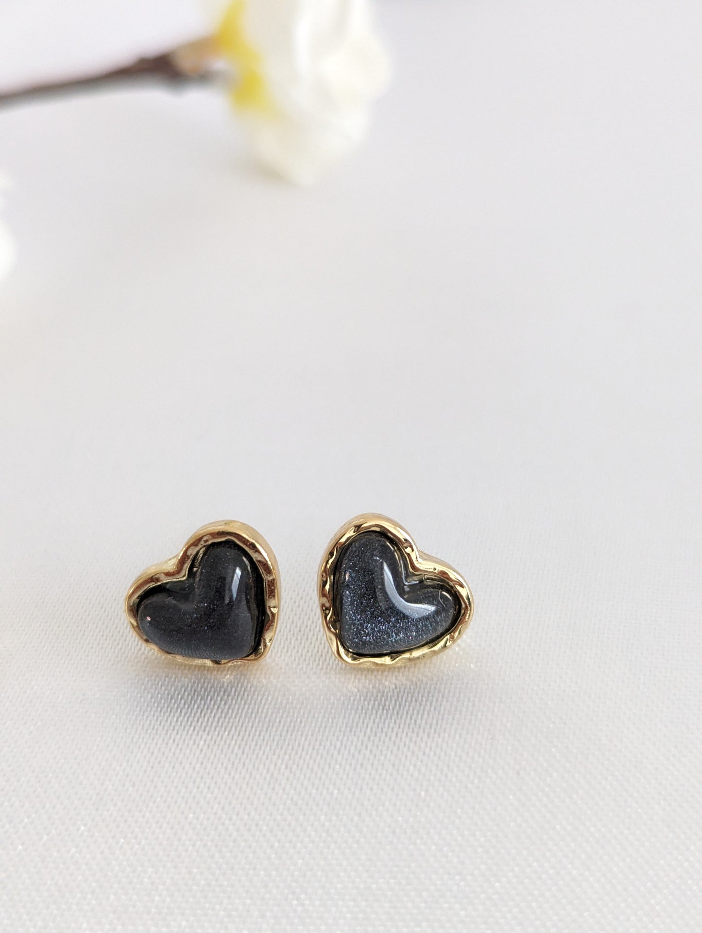 Heart Stud Black & White Earrings