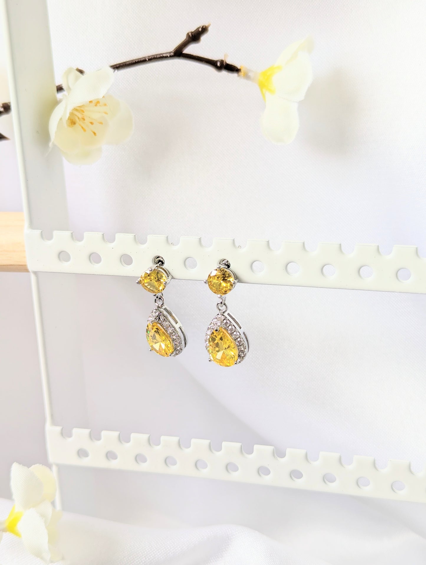 Luxury Water Drop Zirconia Earrings