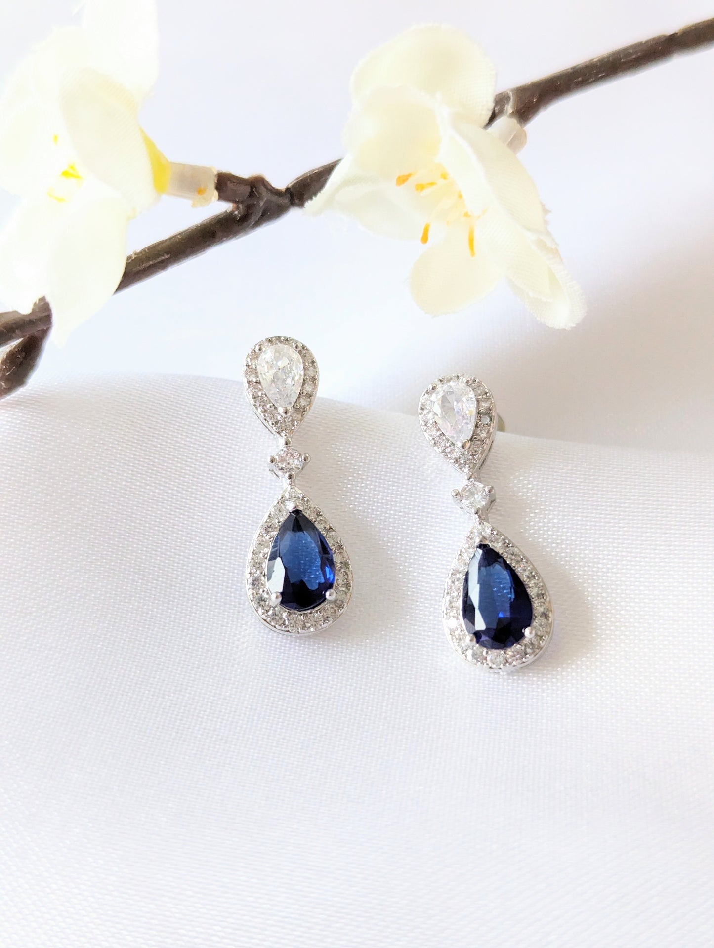 Luxury Blue & White Pearl Drop Zirconia Earrings